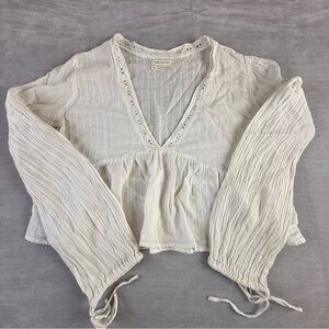 Urban Outfitters White Eyelet Trim‎ V-Neck Peplum Blouse Long Sleeve Tie Cuff S